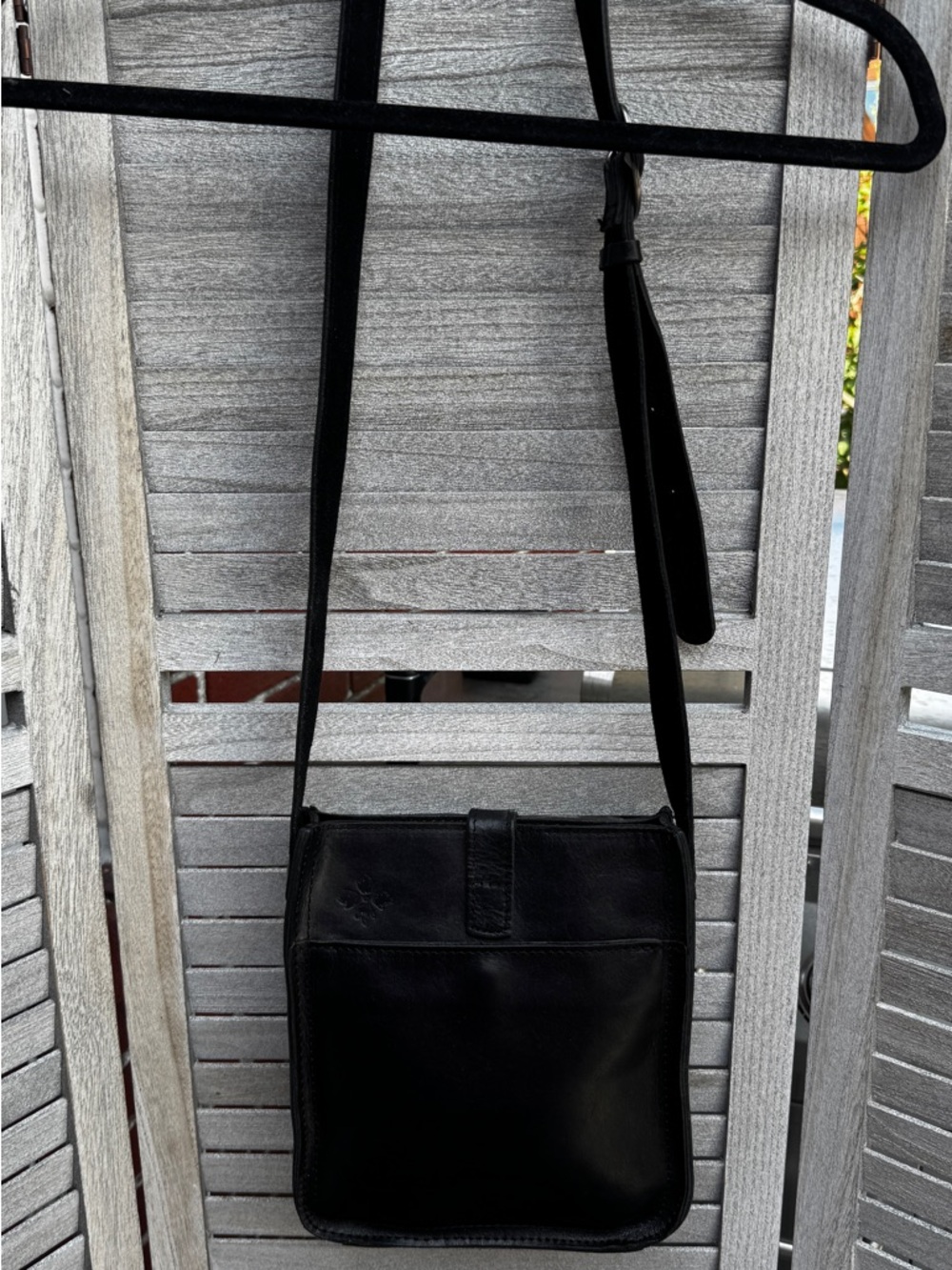 Patricia Nash Black Leather Crossbody Bag Tan Suede Interior Flap Snap - Picture 6 of 15